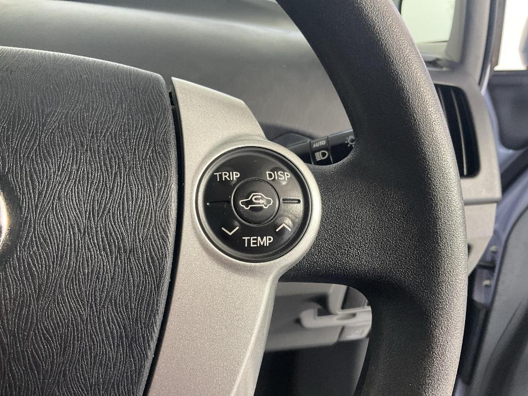 Photo '27' of Toyota Prius