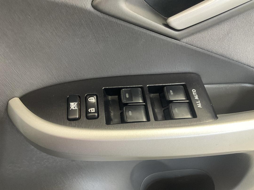 Photo '30' of Toyota Prius