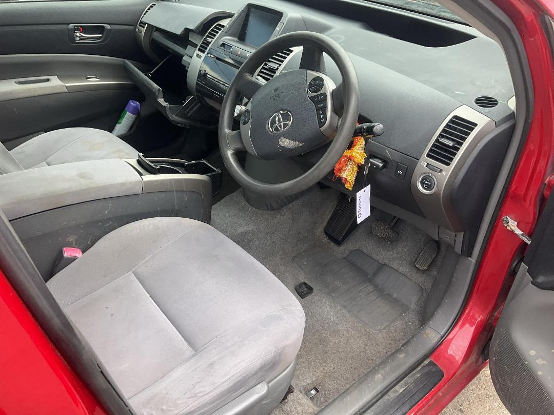 Photo '11' of Toyota Prius H5 E Photo '11' of Toyota Prius H5 E