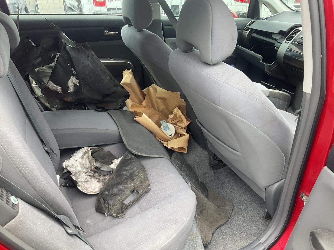 Photo '10' of Toyota Prius H5 E Photo '10' of Toyota Prius H5 E