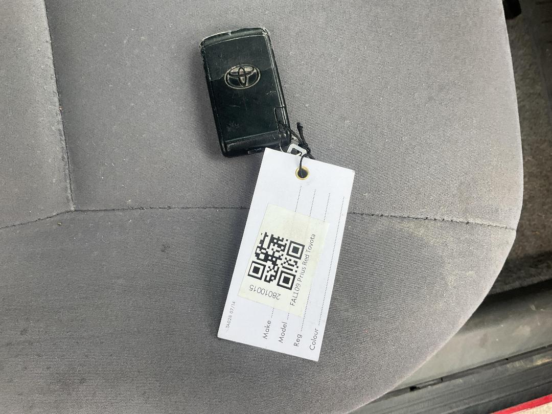 Photo '13' of Toyota Prius H5 E Photo '13' of Toyota Prius H5 E