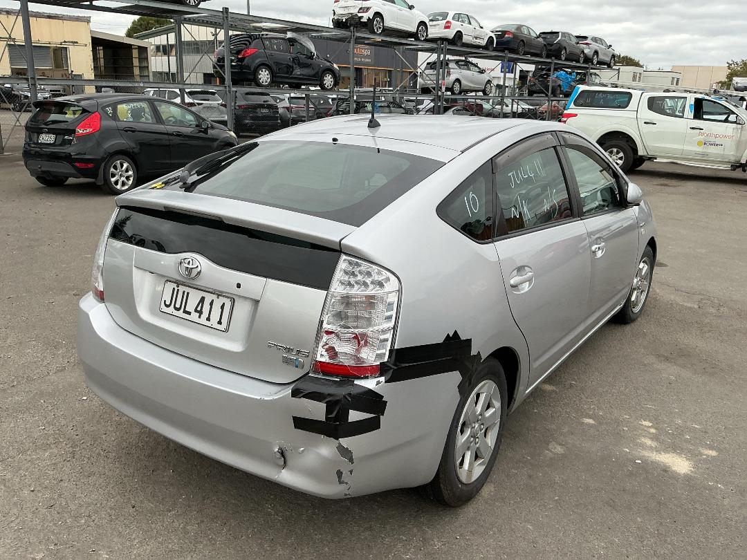 Photo '6' of Toyota Prius