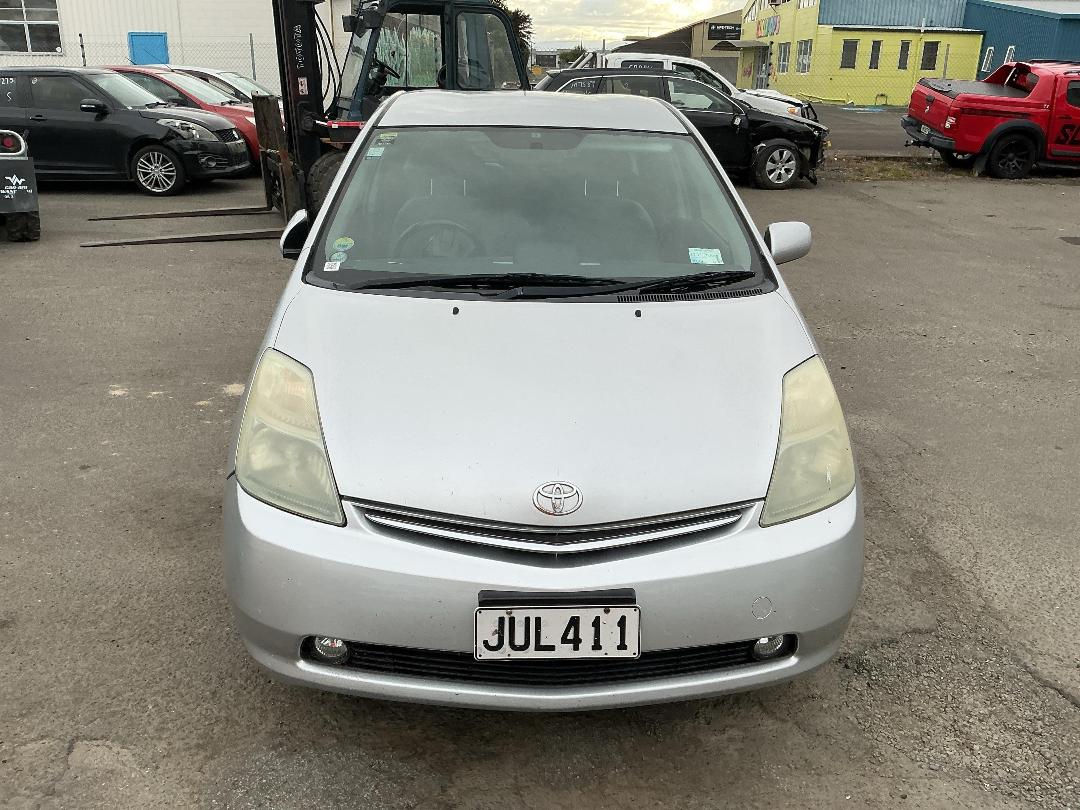 Photo '2' of Toyota Prius