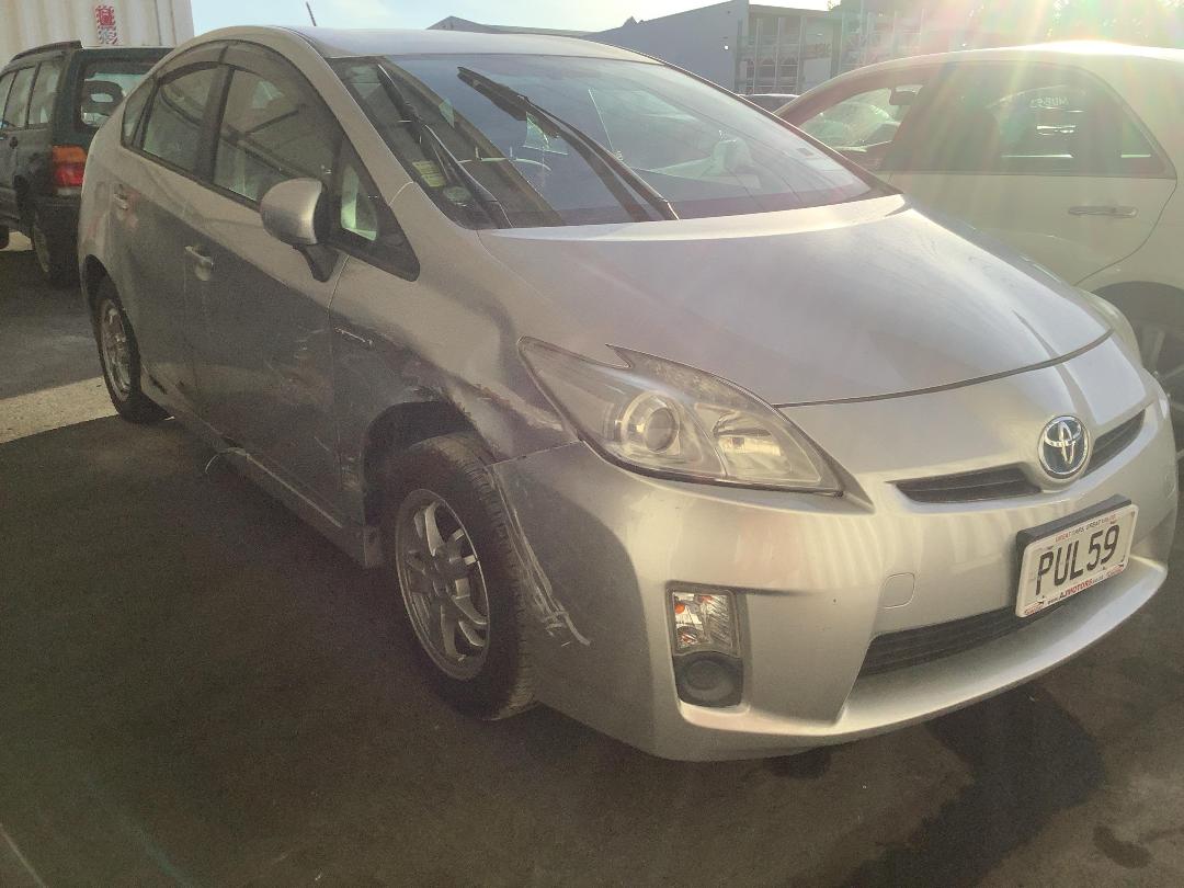 Photo '2' of Toyota Prius