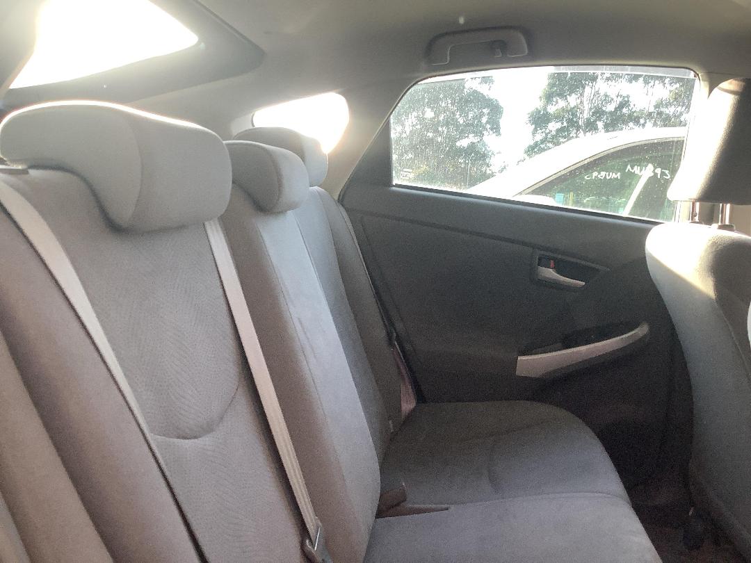 Photo '13' of Toyota Prius