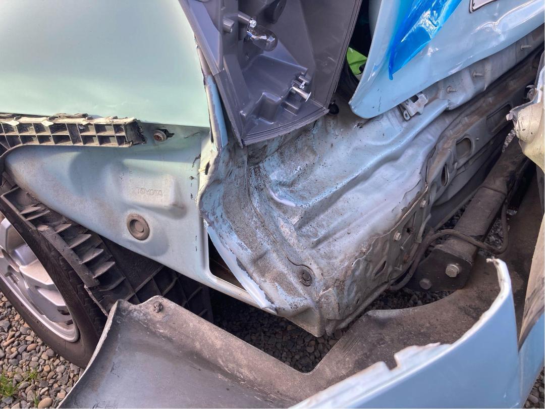 Photo '10' of Toyota Prius