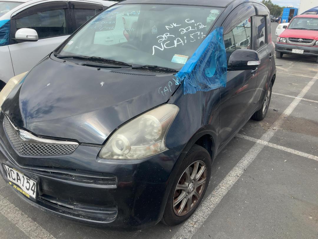 Photo '2' of Toyota Ractis