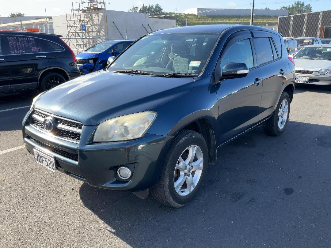 Photo '3' of Toyota Rav4 Photo '3' of Toyota Rav4