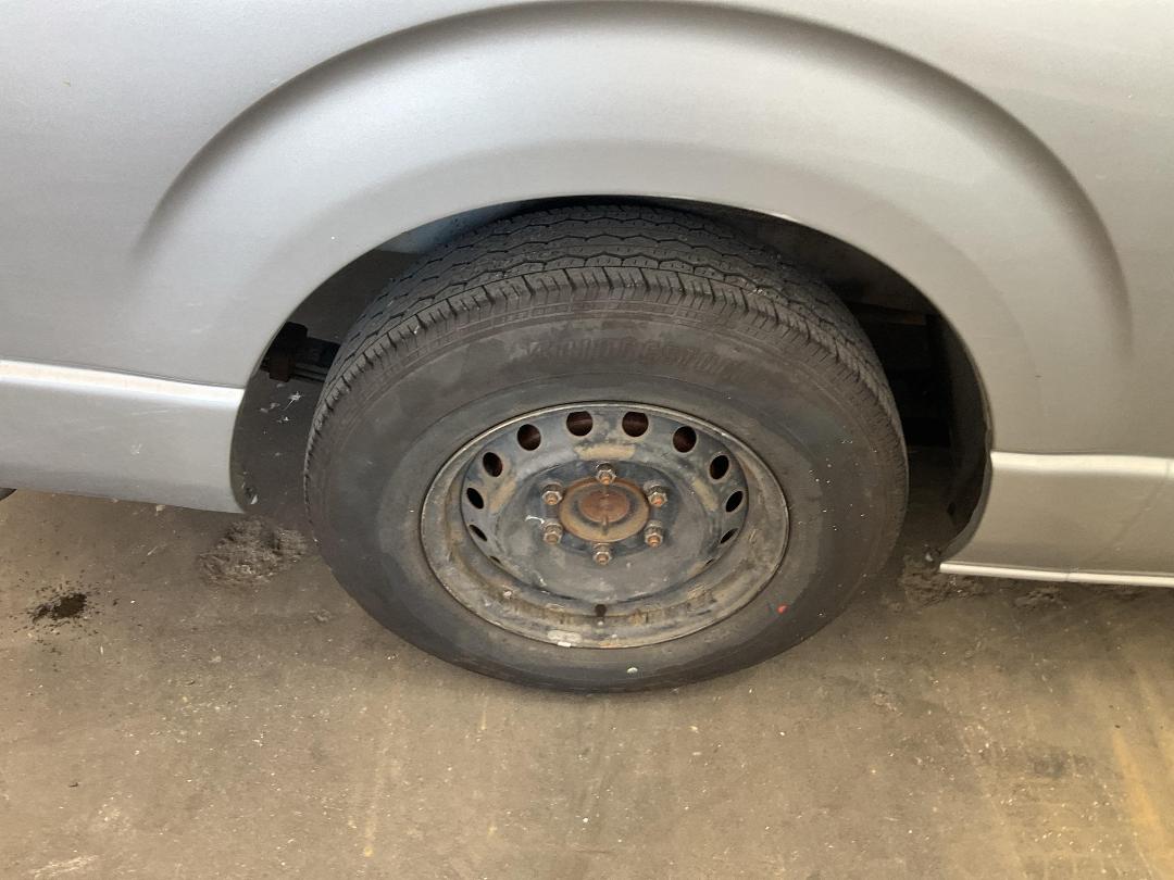 Photo '15' of Toyota Regius ACE