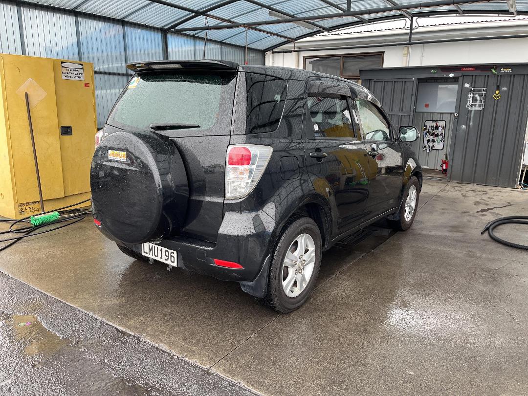 Photo '6' of Toyota Rush Photo '6' of Toyota Rush