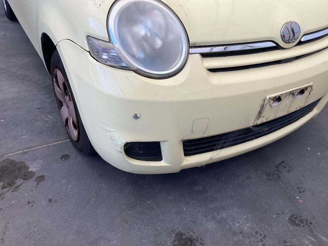 Photo '4' of Toyota Sienta