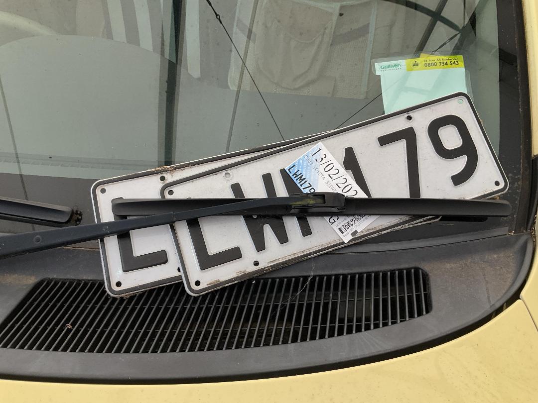 Photo '30' of Toyota Sienta