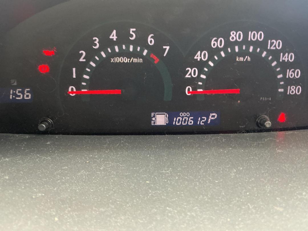 Photo '9' of Toyota Sienta