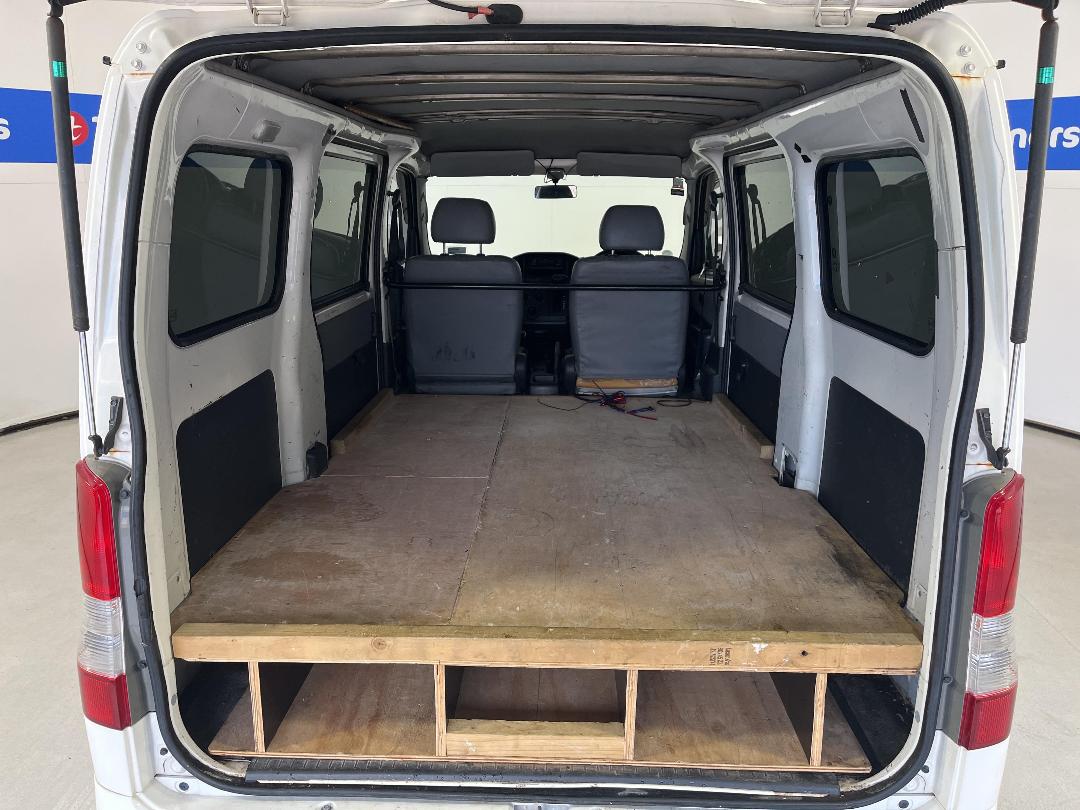 Photo '14' of Toyota Townace