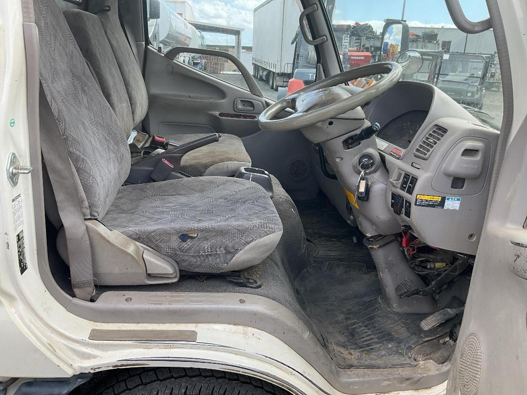 Photo '12' of Toyota Toyoace FLATDECK CRANE TRUCK Flat Deck Crane Photo '12' of Toyota Toyoace FLATDECK CRANE TRUCK Flat Deck Crane