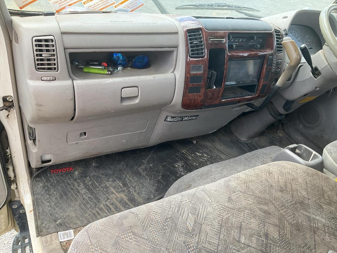 Photo '22' of Toyota Toyoace FLATDECK CRANE TRUCK Flat Deck Crane Photo '22' of Toyota Toyoace FLATDECK CRANE TRUCK Flat Deck Crane