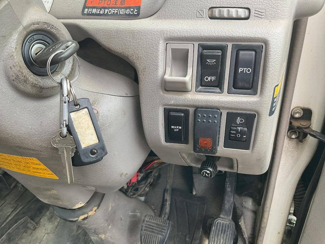 Photo '13' of Toyota Toyoace FLATDECK CRANE TRUCK Flat Deck Crane Photo '13' of Toyota Toyoace FLATDECK CRANE TRUCK Flat Deck Crane