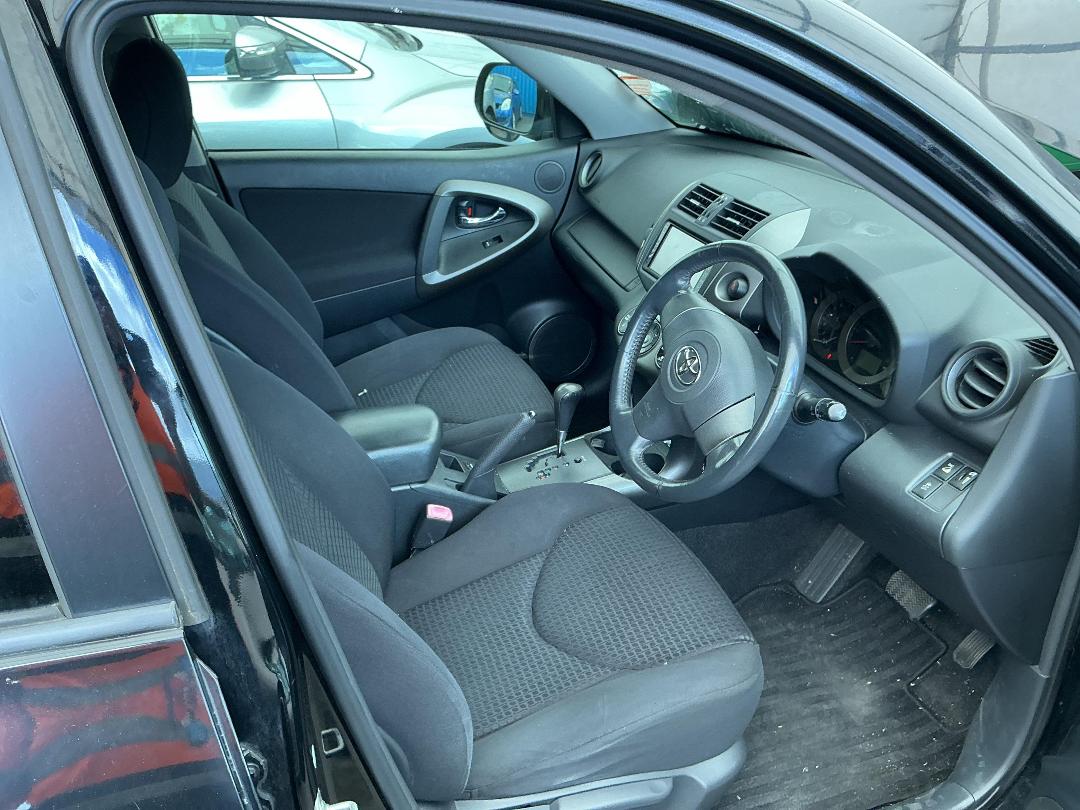 Photo '20' of Toyota Vanguard Photo '20' of Toyota Vanguard