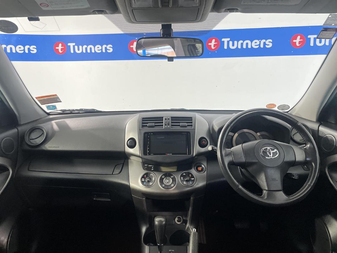 Photo '17' of Toyota Vanguard Photo '17' of Toyota Vanguard