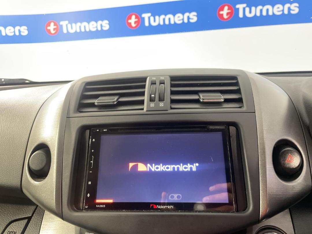 Photo '29' of Toyota Vanguard Photo '29' of Toyota Vanguard