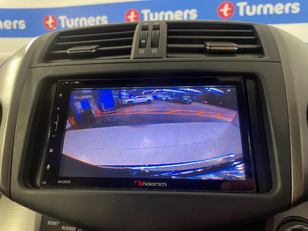 Photo '30' of Toyota Vanguard Photo '30' of Toyota Vanguard