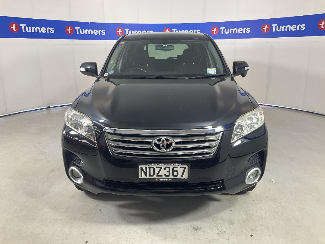 Photo '2' of Toyota Vanguard