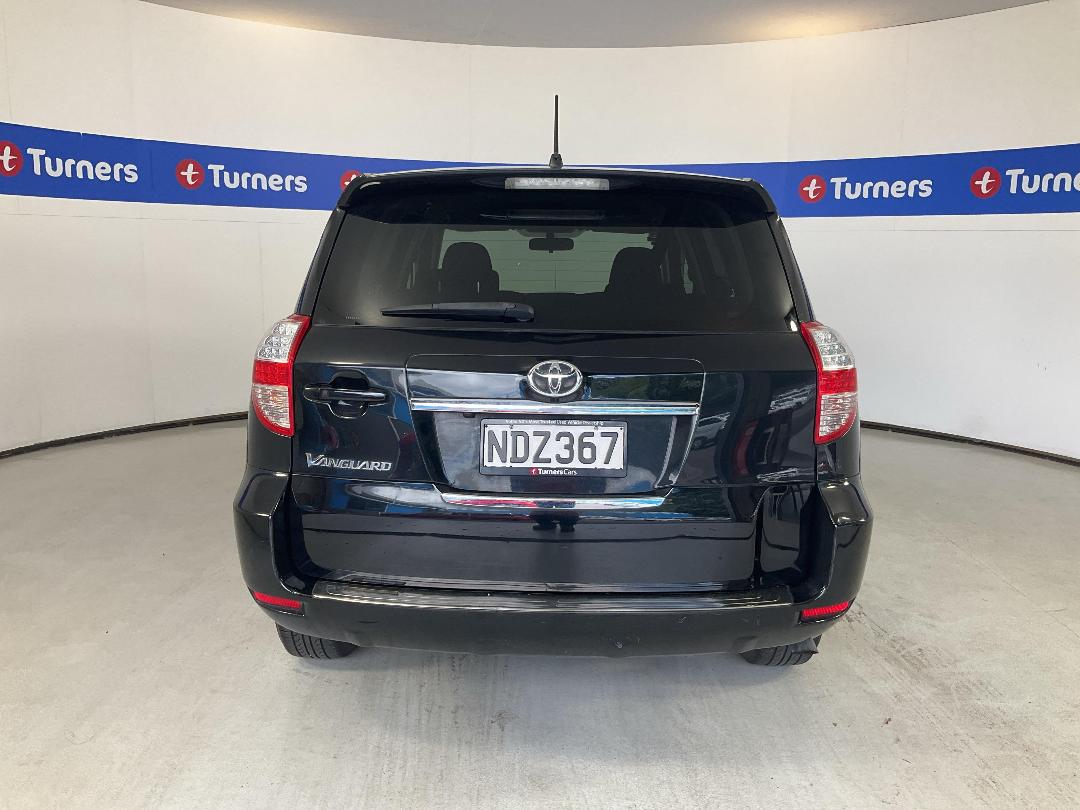 Photo '6' of Toyota Vanguard