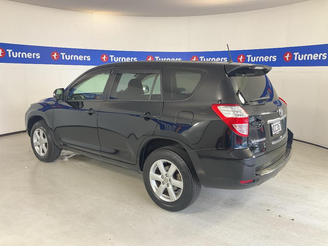 Photo '5' of Toyota Vanguard