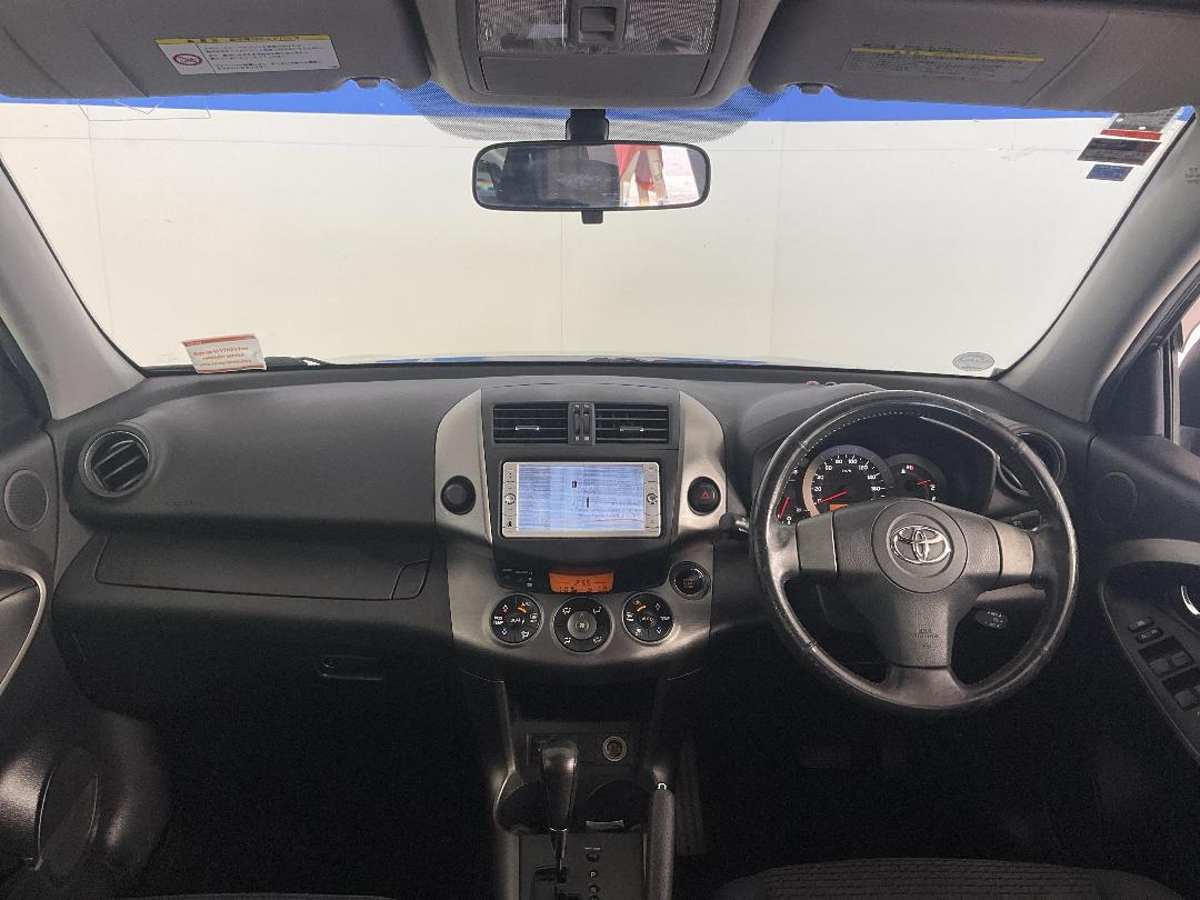 Photo '17' of Toyota Vanguard