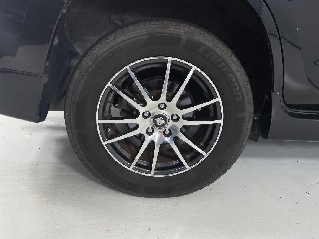 Photo '12' of Toyota Vanguard Photo '12' of Toyota Vanguard