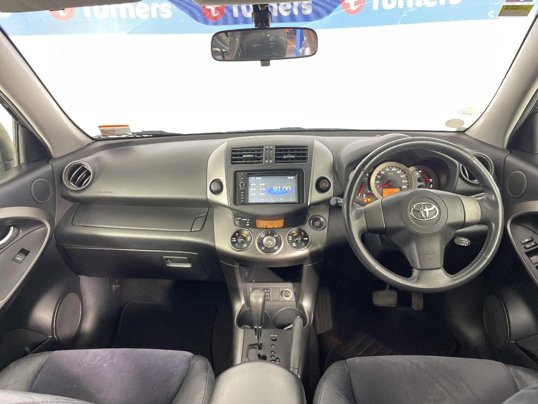 Photo '17' of Toyota Vanguard Photo '17' of Toyota Vanguard