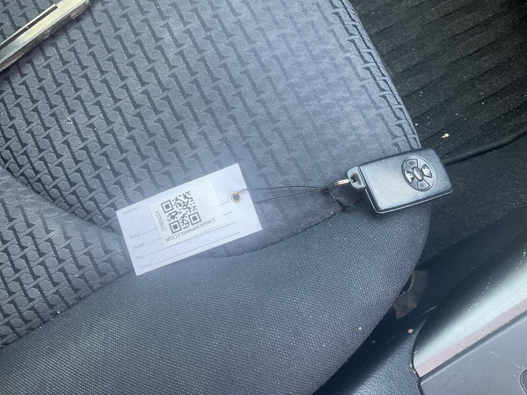 Photo '18' of Toyota Vanguard