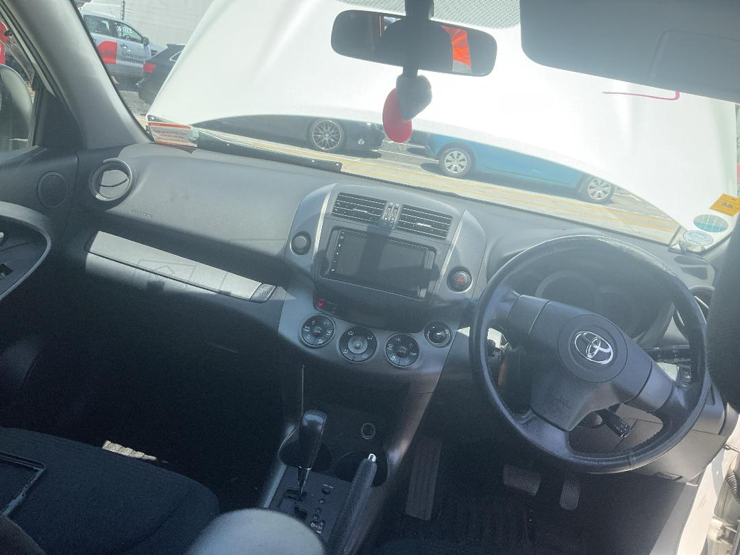 Photo '21' of Toyota Vanguard