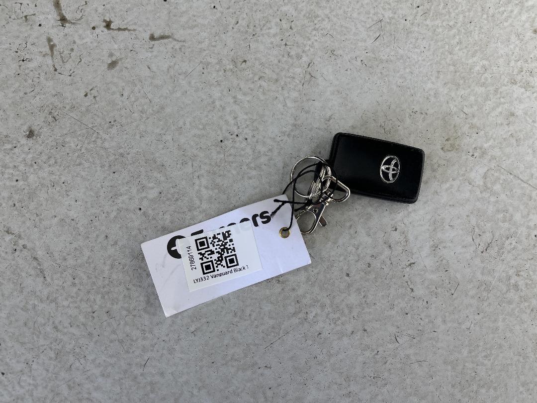 Photo '22' of Toyota Vanguard