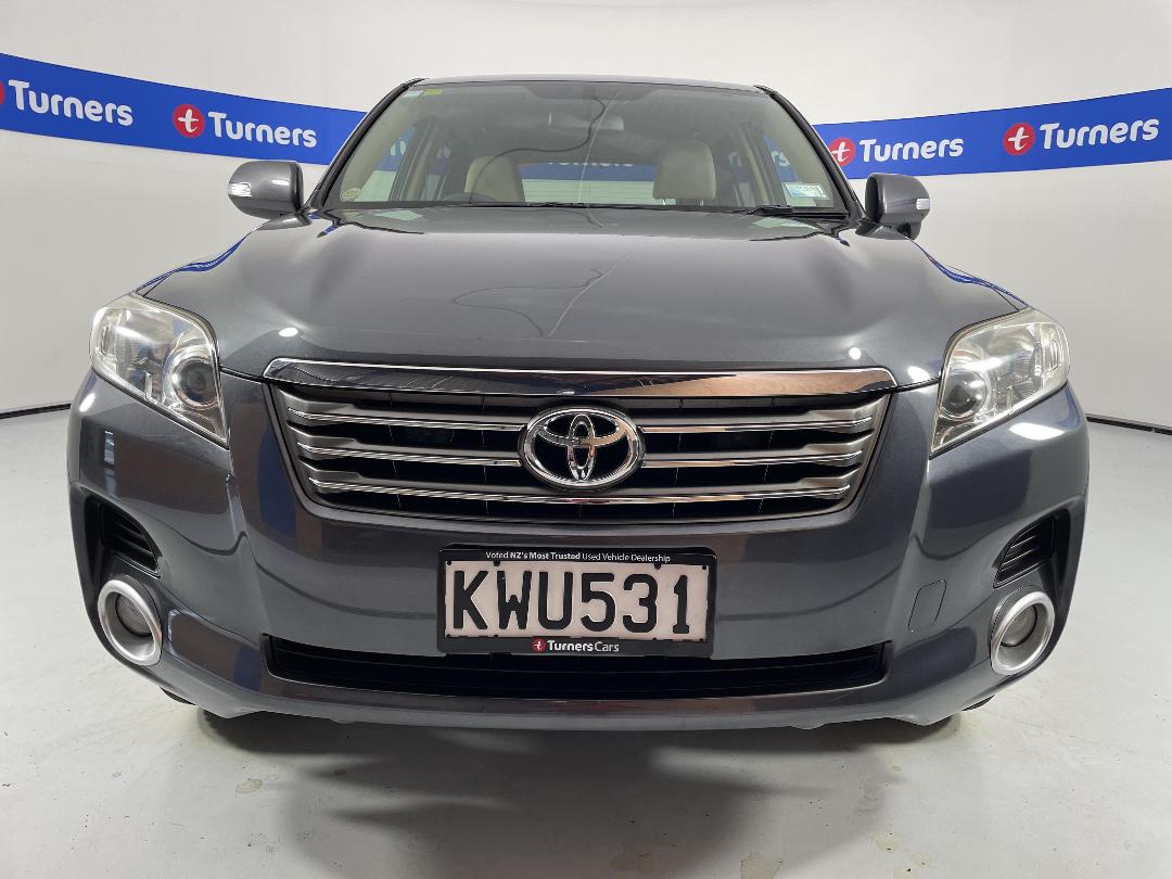 Photo '2' of Toyota Vanguard