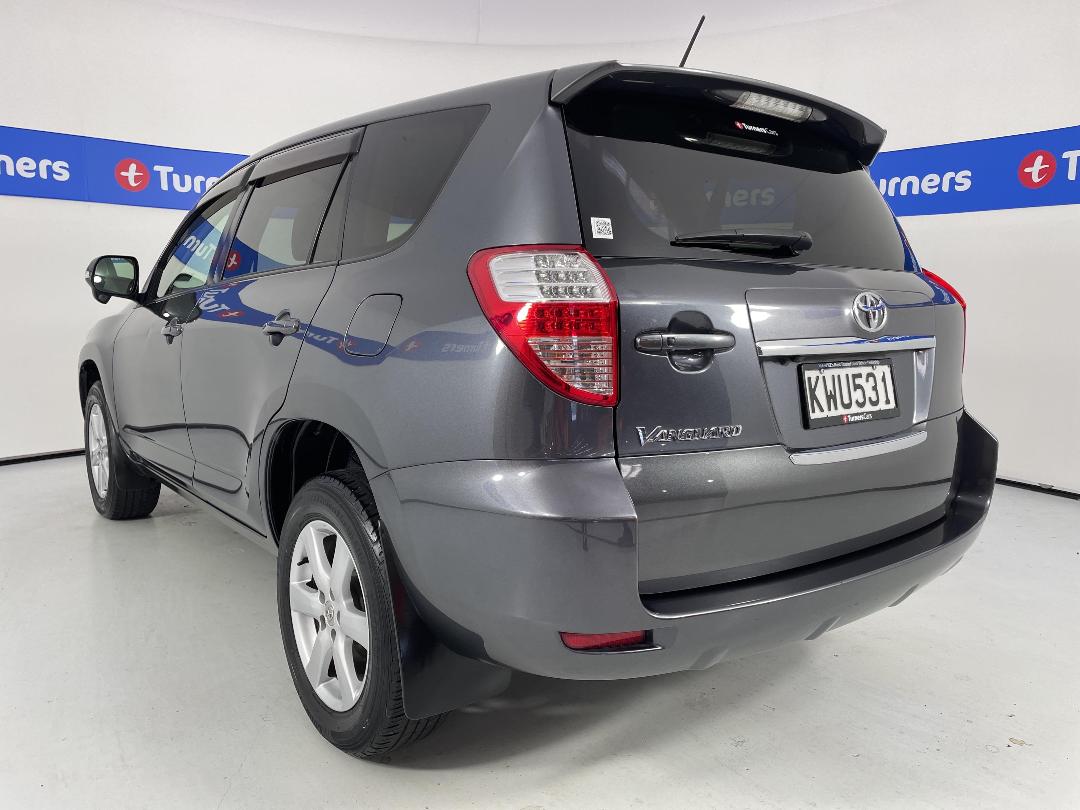 Photo '5' of Toyota Vanguard