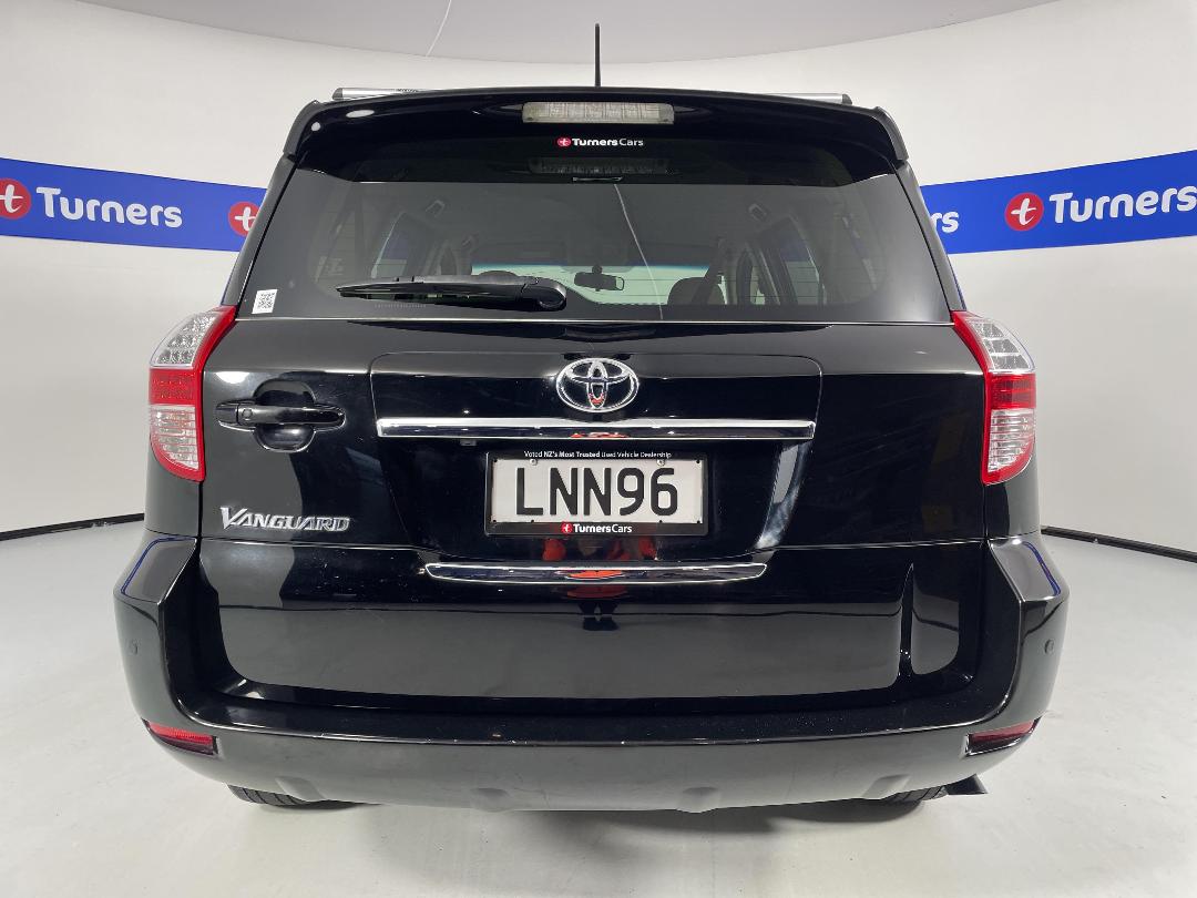 Photo '6' of Toyota Vanguard