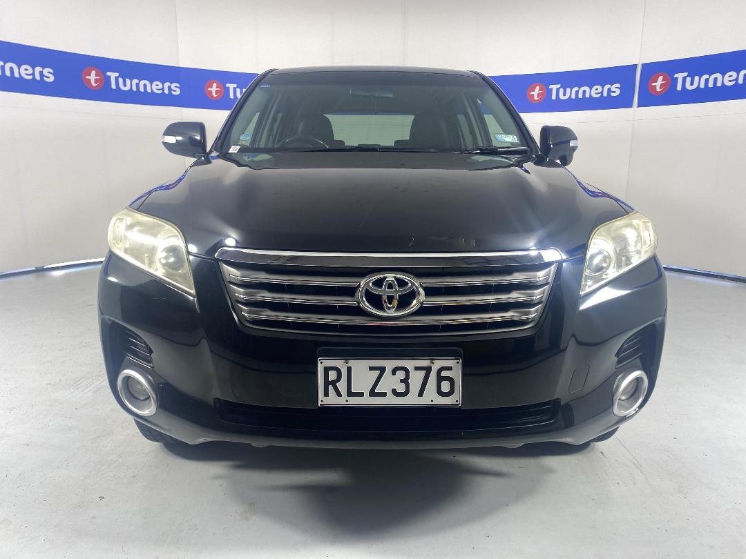 Photo '2' of Toyota Vanguard