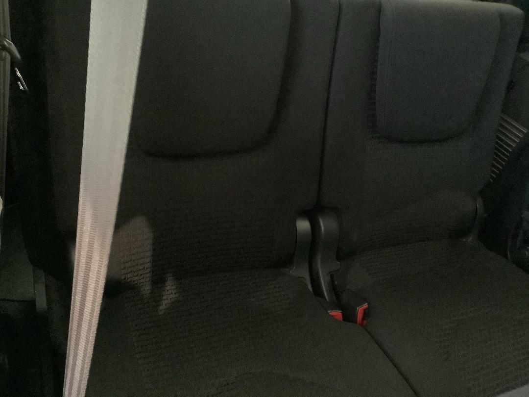 Photo '8' of Toyota Vanguard