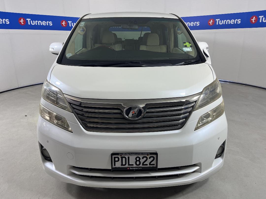 Photo '2' of Toyota Vellfire Photo '2' of Toyota Vellfire