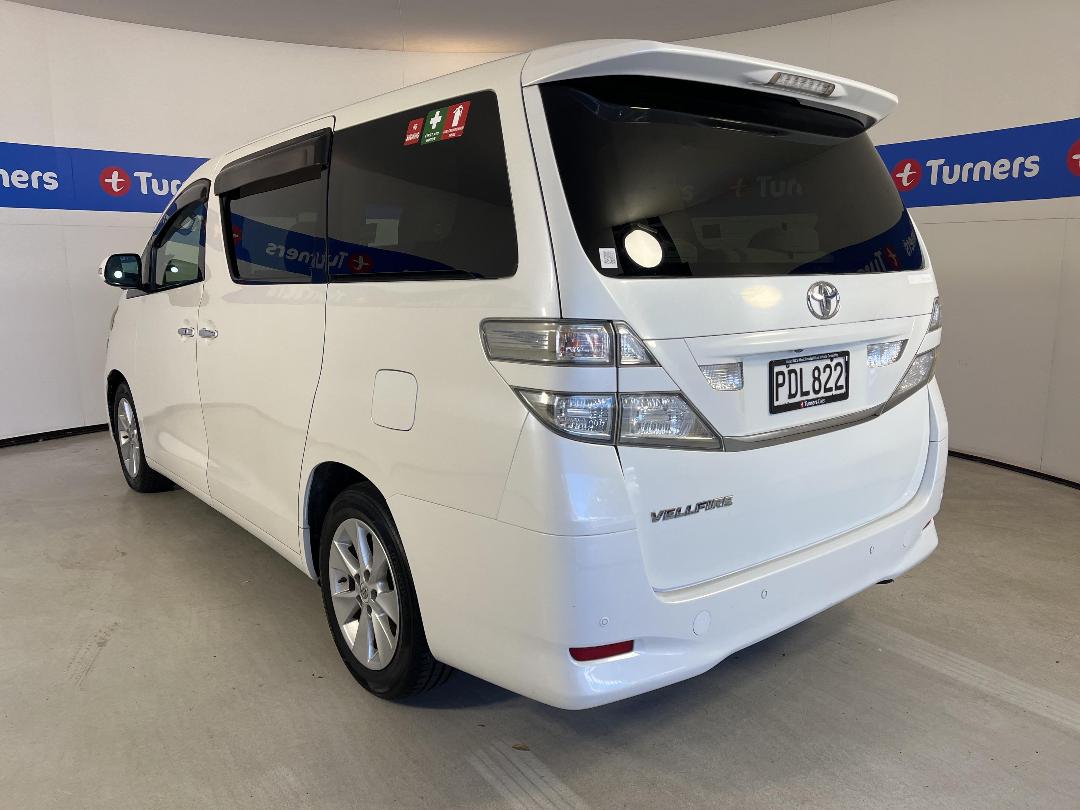 Photo '5' of Toyota Vellfire Photo '5' of Toyota Vellfire