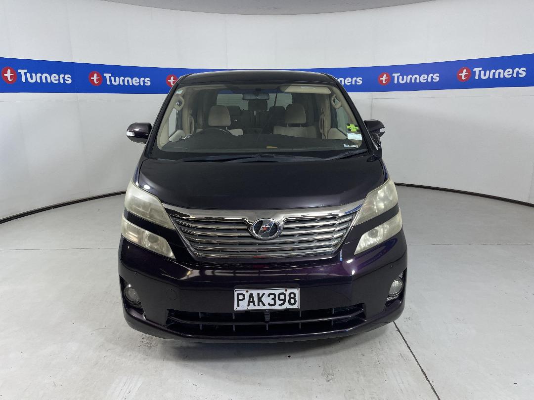 Photo '2' of Toyota Vellfire Photo '2' of Toyota Vellfire