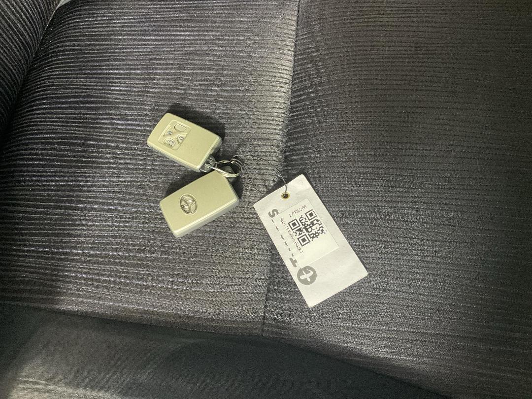 Photo '22' of Toyota Vellfire