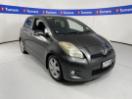 Thumbnail '1' of Toyota Vitz