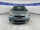 Thumbnail '2' of Toyota Vitz