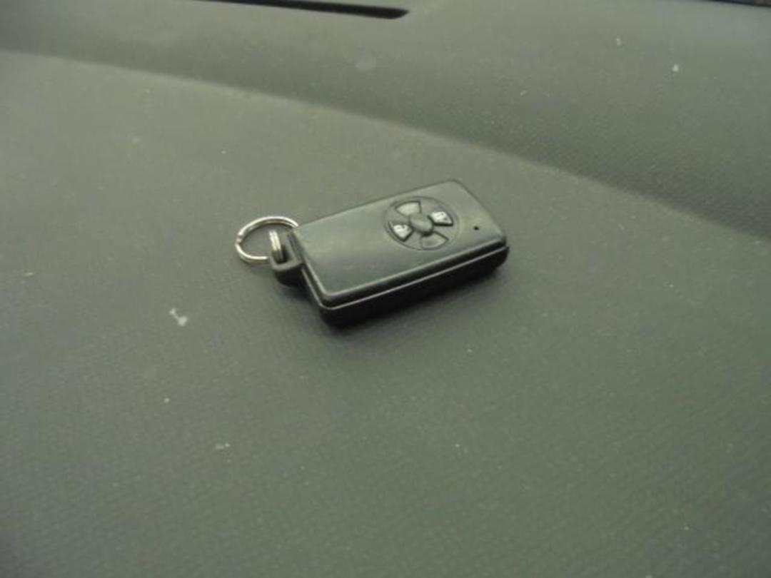 Photo '9' of Toyota Vitz Photo '9' of Toyota Vitz