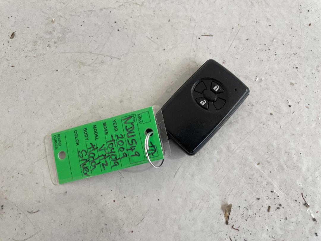 Photo '22' of Toyota Vitz