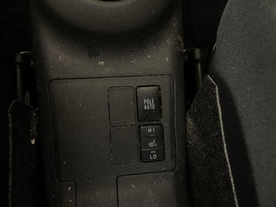 Photo '26' of Toyota Vitz