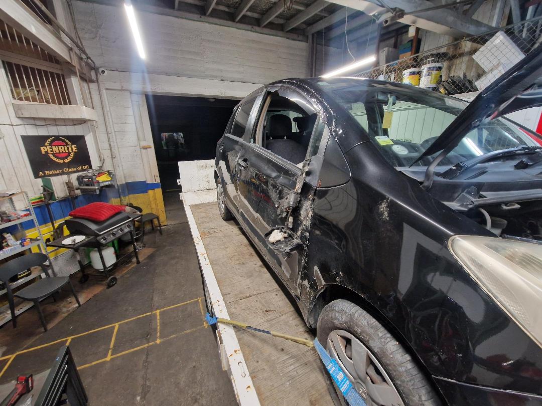 Photo '5' of Toyota Vitz