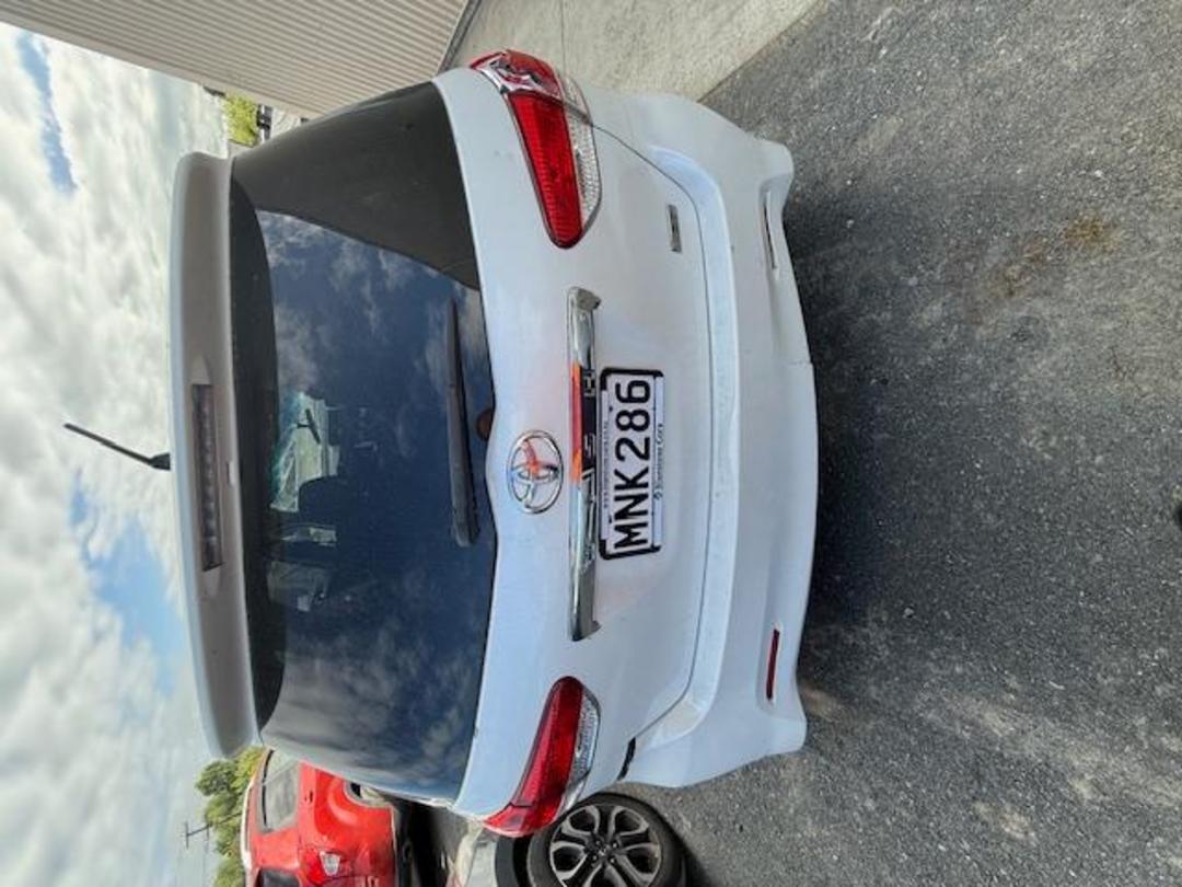 Photo '8' of Toyota Wish Photo '8' of Toyota Wish